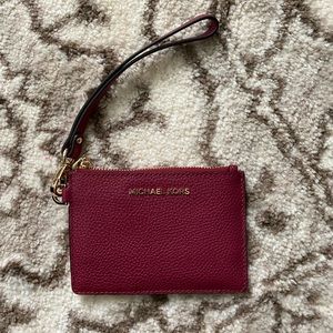 Michael kors wristlet wallet